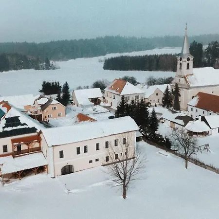 게스트하우스 A Na Navsi Nová Bystřice